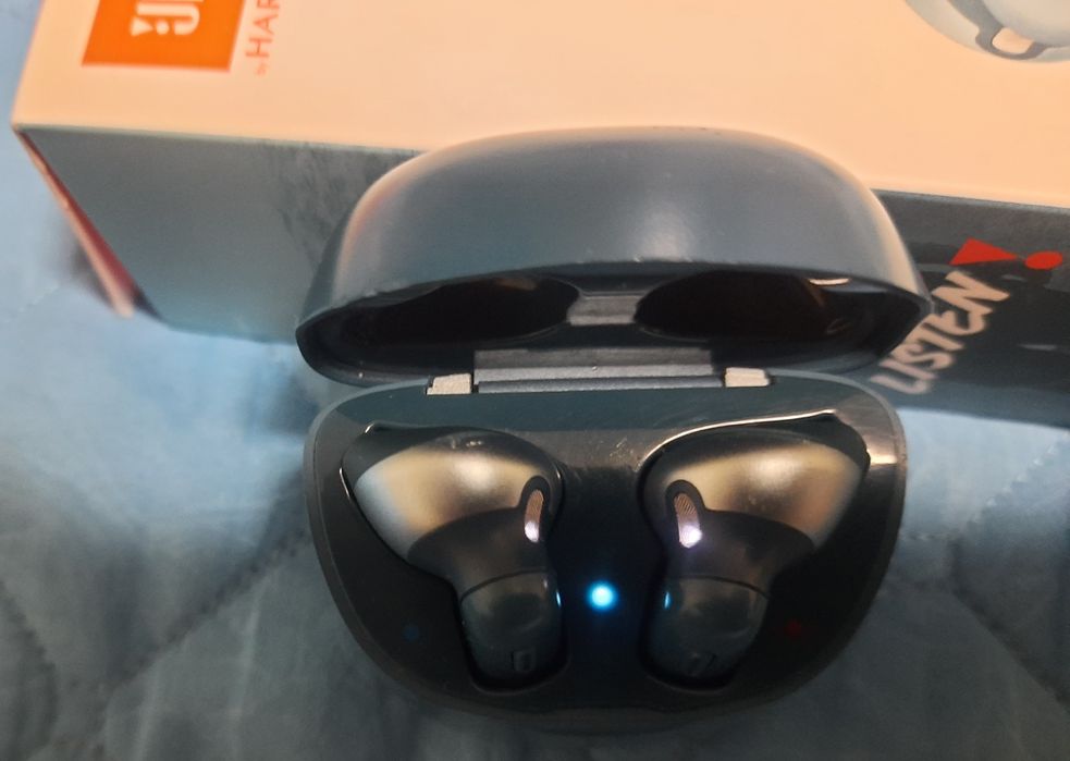 Для спорта Jbl tune 220