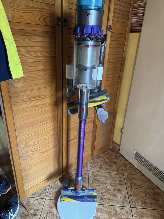 Dyson Gen5 Detect Absolute – bezprzewodowy odkurzacz pionowy.