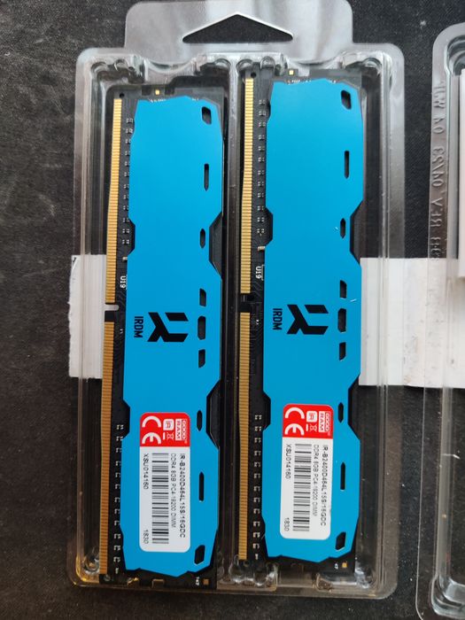 Оперативна пам'ять GOODRAM 2х8