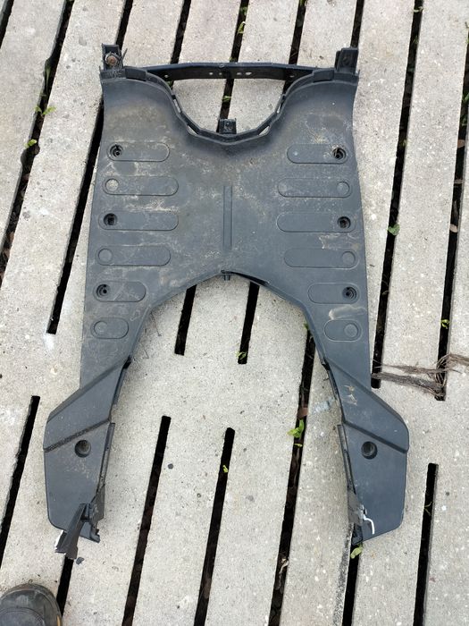 Podłoga peugeot vivacity 3