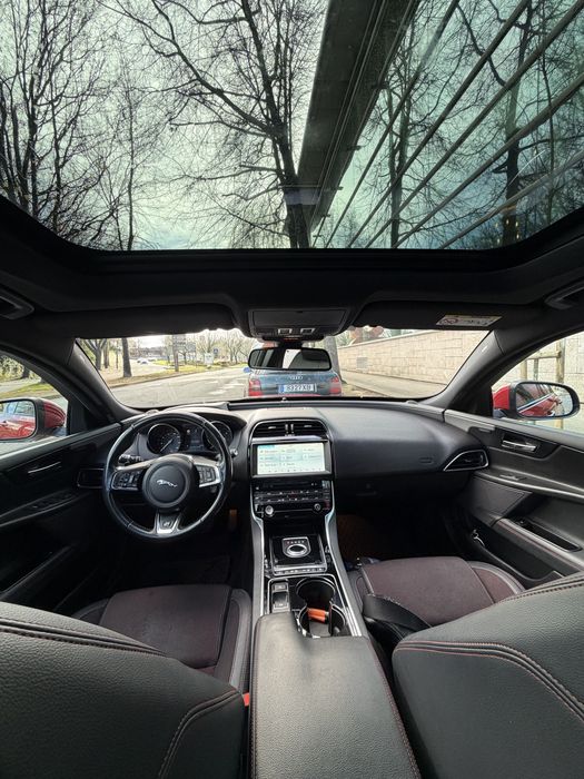 Jaguar XE 2.0D 180cv R-Sport Full-Extras