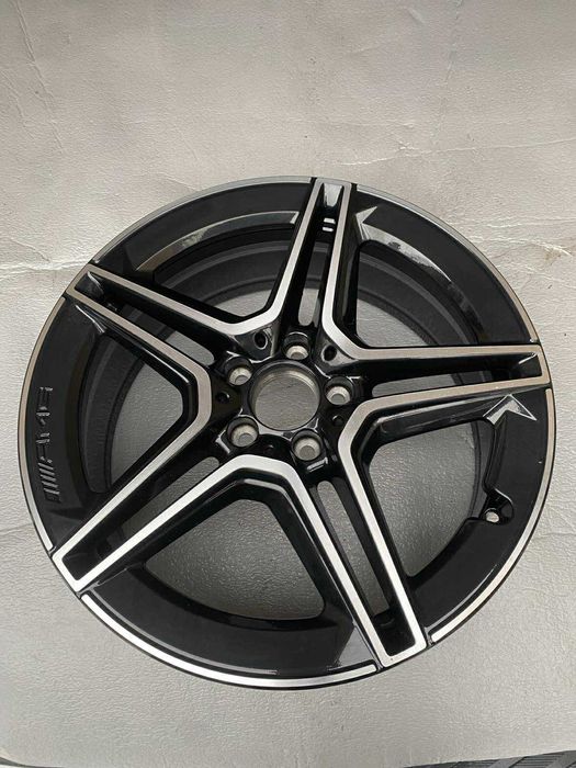 Mercedes GLA W247 Pojedyńcza Felga 19