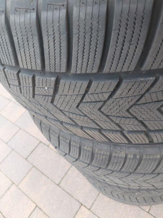 4 opony 255/45 R20