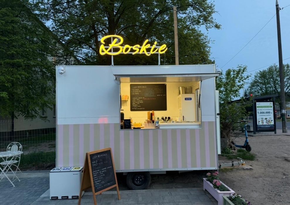 Przyczepa gastonomiczna pod sprzedaż lodów