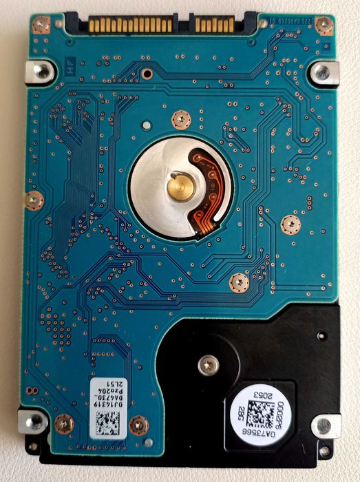 Dysk HDD Hitachi 750 GB