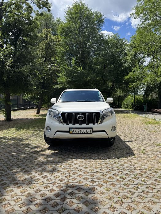Toyota Land Cruiser Prado 150 • 3.0 D-4D