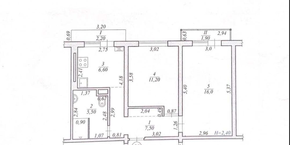 Продам 2 -х кімнатну квартиру м. Зміїв