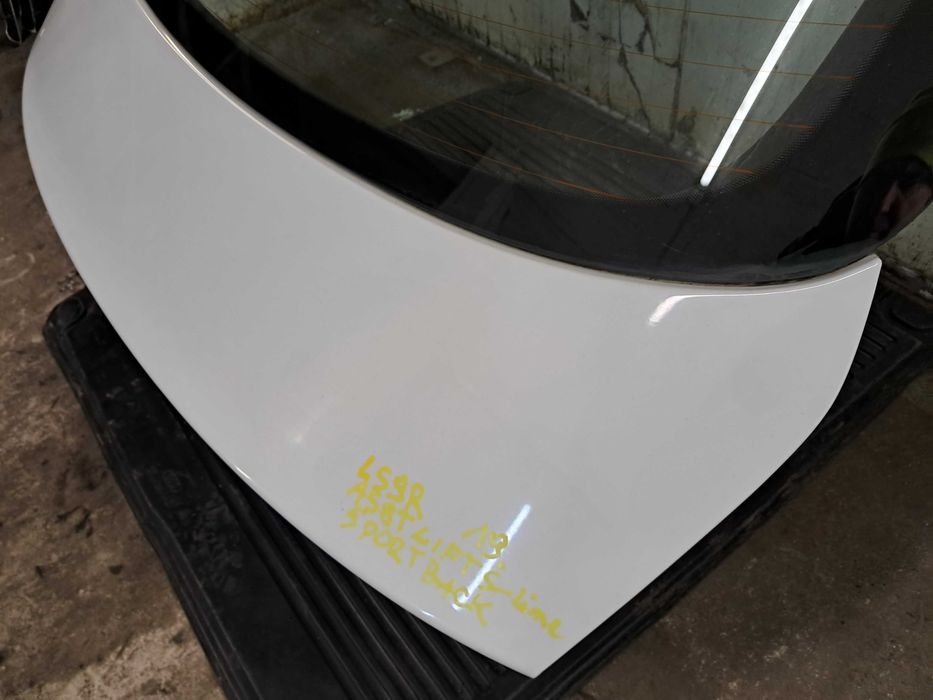 AUDI A5 8T Lift S-line Sportback LS9R klapa tył tylna bagażnika