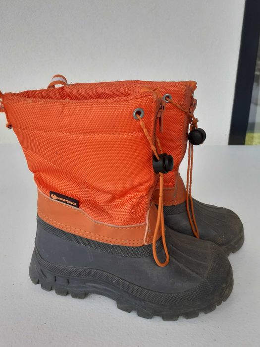 Botas criança, para a neve, tam. 28