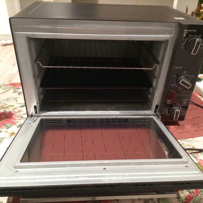 Forno elétrico de 48L