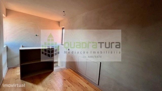 ESTÚDIO | C/ Mezzanine e Varanda | BONFIM