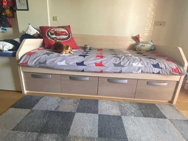 Cama de Solteiro 190x90 com Proteção Lateral - Ótimo Estado!