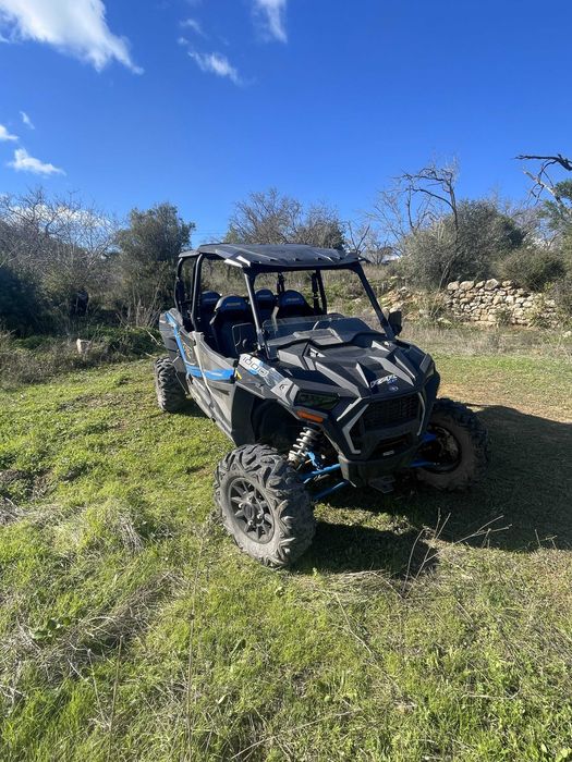 Polaris RZR XP4 4 Lugares