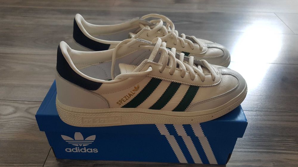 Adidasy skórzane Adidas Spezial w rozmiarze 39 1/3