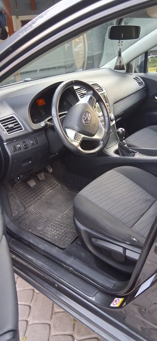 Toyota Avensis 2013 2.0 d4d