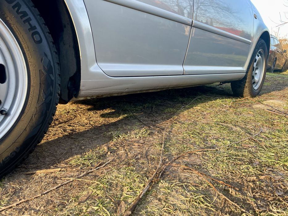 Golf 1.6sr mocno doinwestowany.