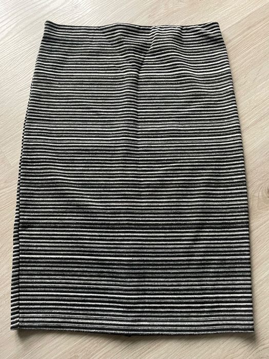 Paka ubrań damskich M