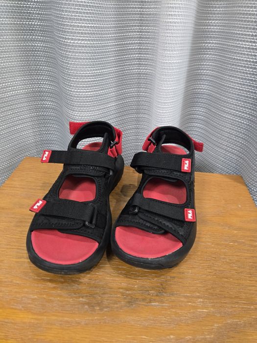 сандалі fila 39 р