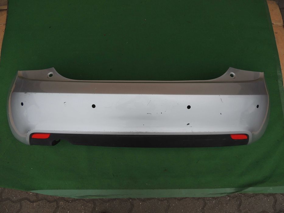 Zderzak tył tylny Audi A1 8X 10,11,12,13,14 PDC