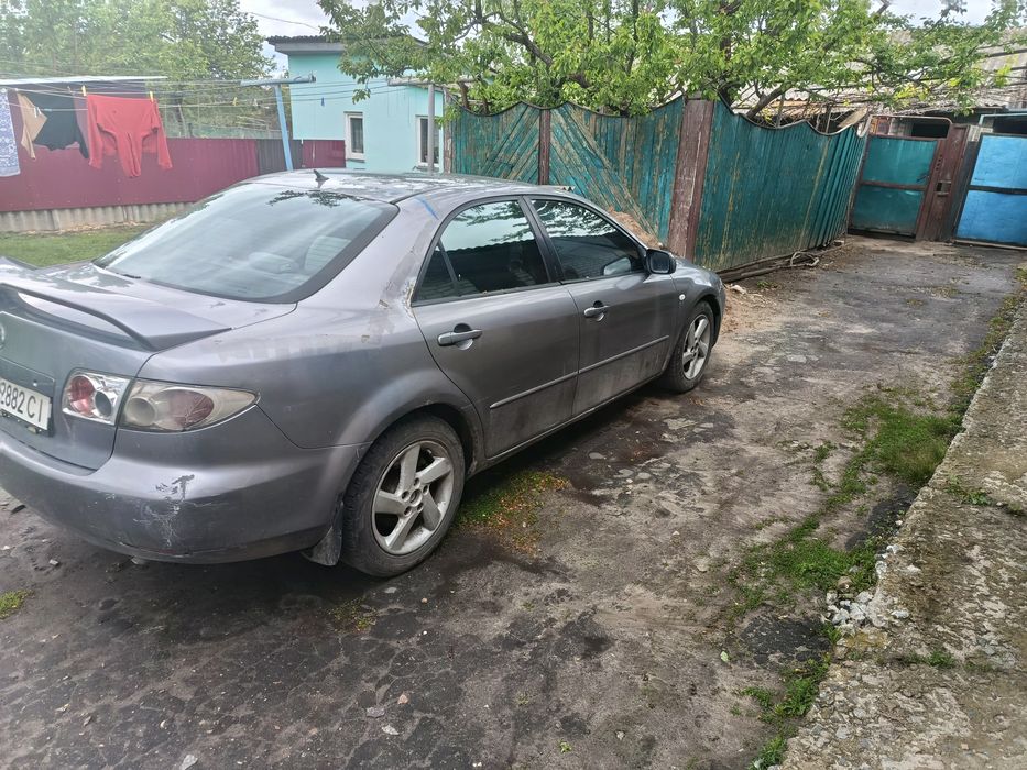 Продам мазду в доброму стані