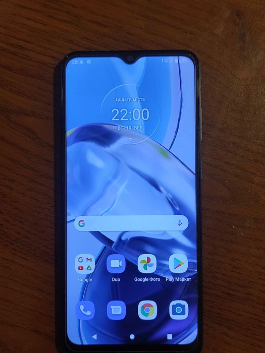 Продам телефон motorola e22