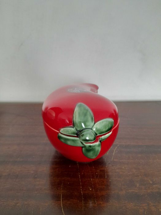 Миска с крышкой для сальсы