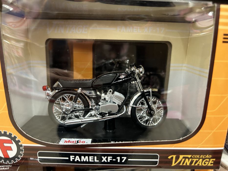 Miniatura xf 17 escala 1/18