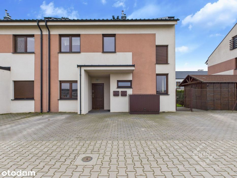 Czyste i wyposażone gotowe do wprowadzenia 4xpokój