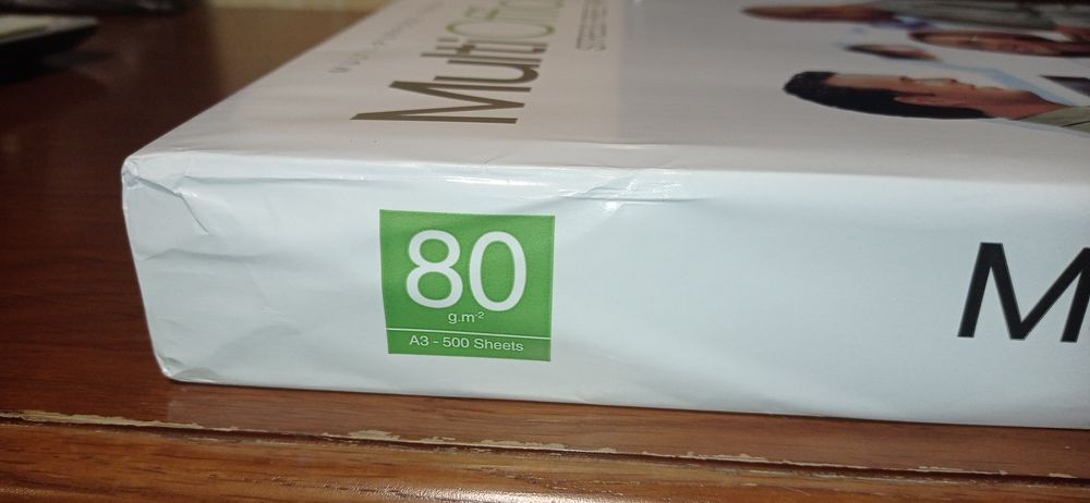 Продам бумагу офисную форматом А3.