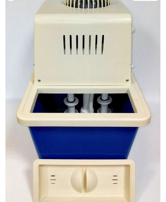 Лабораторні вакуумні насоси