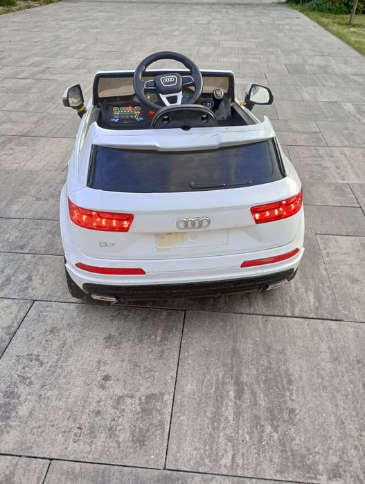 Audi Q7 Na akumulator