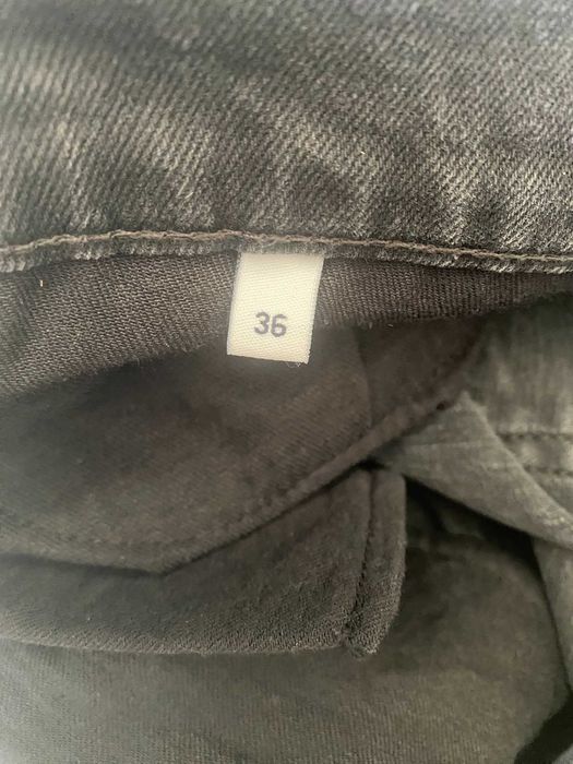 Ciemne spodnie jeans Iceberg rozmiar 36