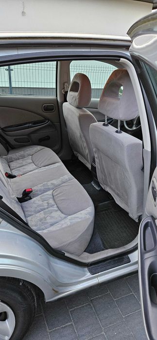 Sprzedam Nissana Almerę