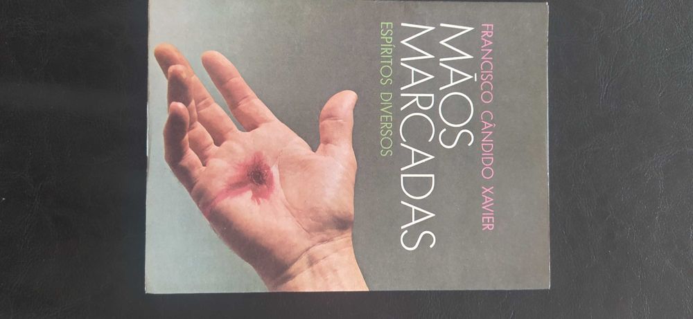 Livro "Mãos marcadas"