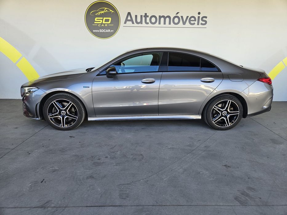 Mercedes-Benz CLA 250e AMG Line • 2021 • Híbrido Plug-In