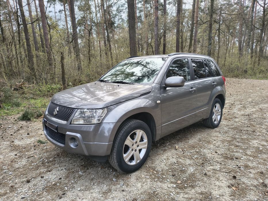 Suzuki Grand Vitara 2 2.0 LPG