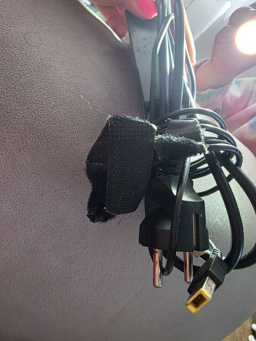 Kabel zasilajacy laptop lenovo