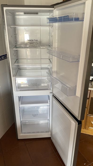 Frigorifico praticamente novo- excelente estado