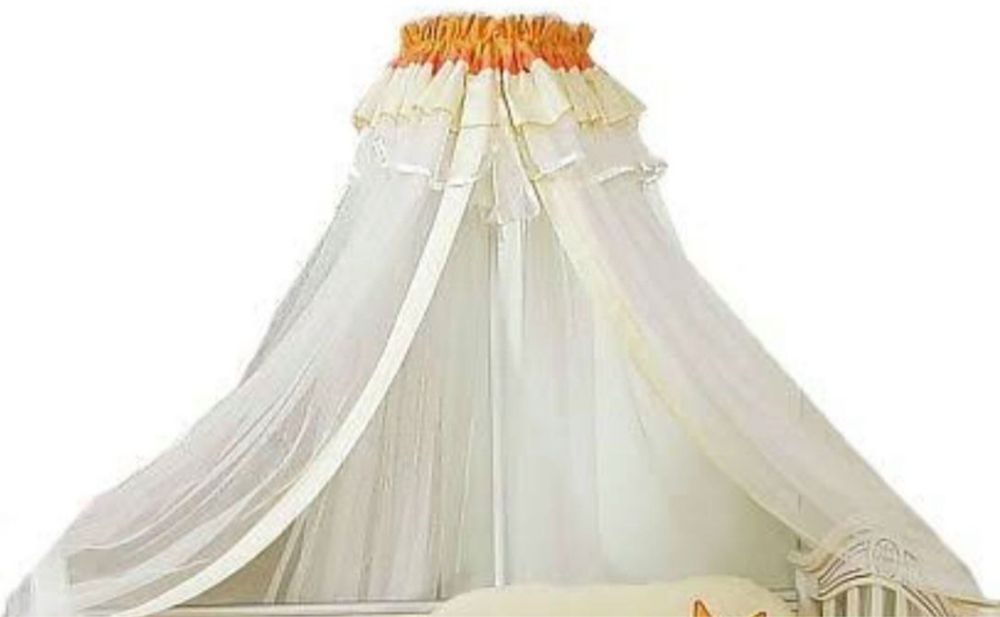 Балдахин с держателем в детскую кроватку итальянского бренда Feretti