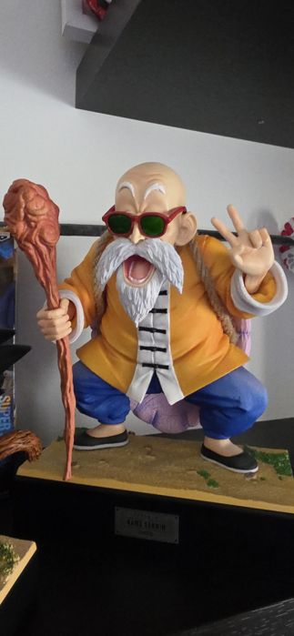 Set figuras resina Dragon Ball ( Master Roshi l, Bulma, Songoku Kilin)