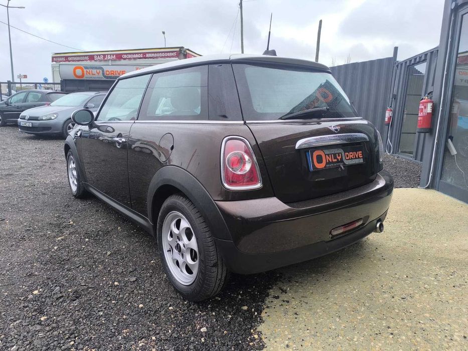 Cooper D GPS Teto Panorâmico