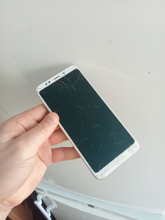 Xiaomi redmi 5 plus 4/64, в наявності.