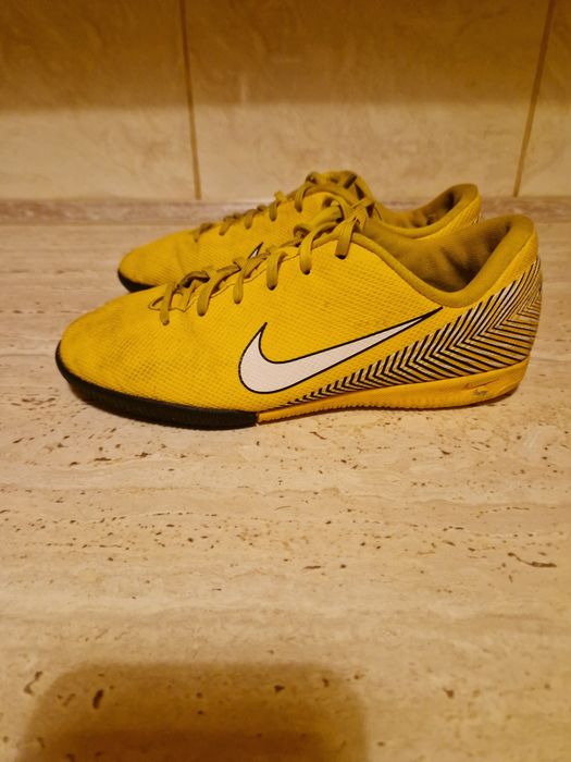 Halówki nike r 36