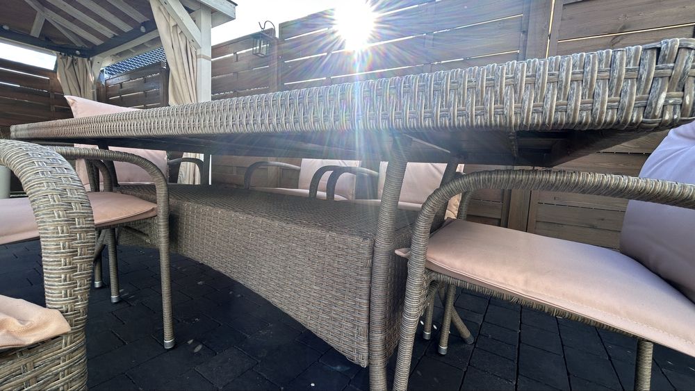 Stol ogrodowy, stół z krzeslami technoratan