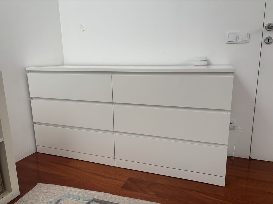Cómoda branca MALM ikea