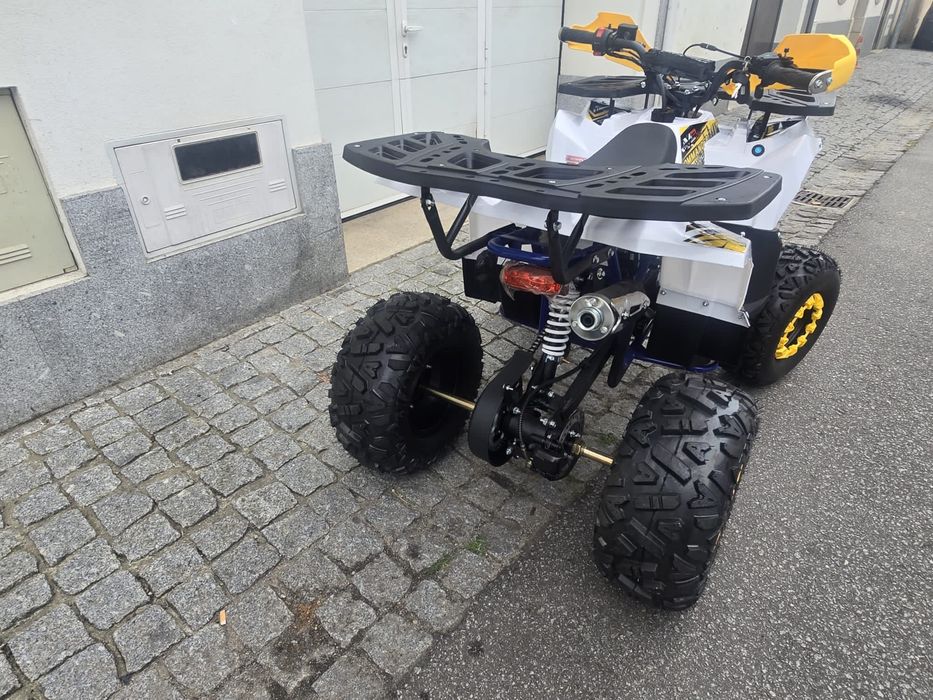 Moto 4 125cc 4 mudancas semiautomatica novas