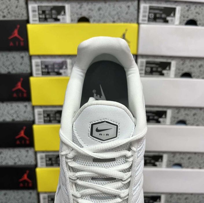 Air Max TN Plus White R.38
