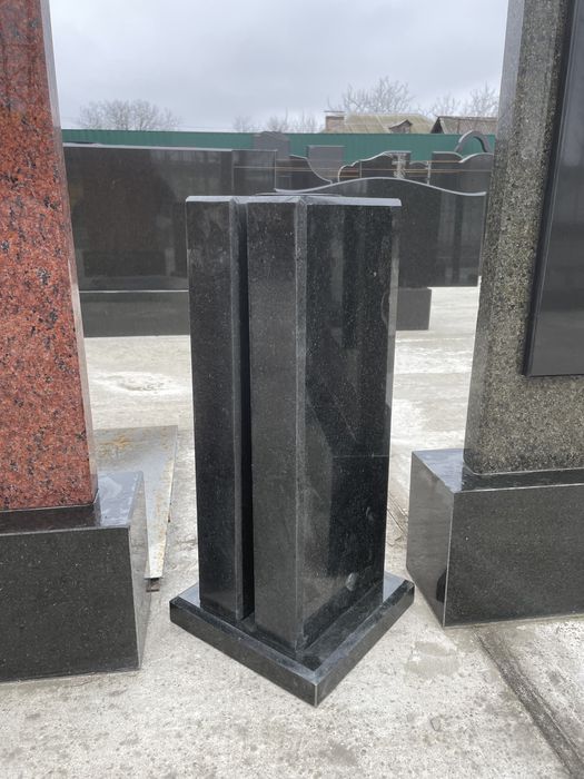 Ваза гранитная. Європейська ваза. Ваза клеяна