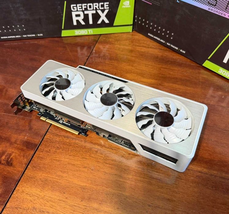 3шт в наличии! Видеокарты nvidia rtx 3080ti 12gb Gigabyte Vision oc white
