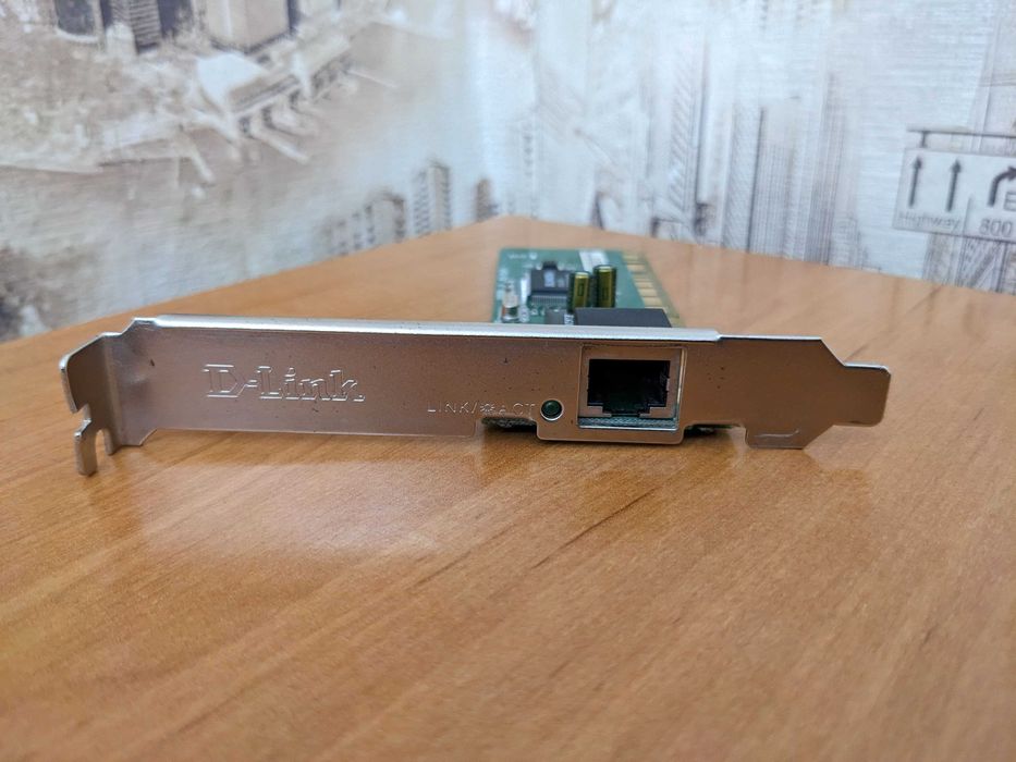 Сетевой адаптер D-Link DFE-520TX
